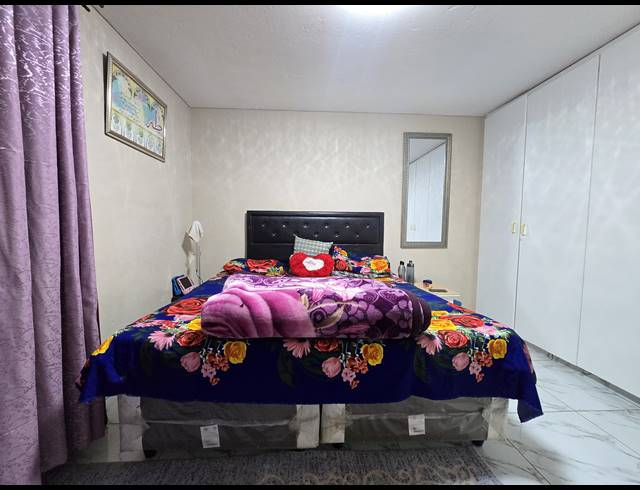 2 BEDROOM TOWNHOUSE FOR SALE IN RIDGEWAY